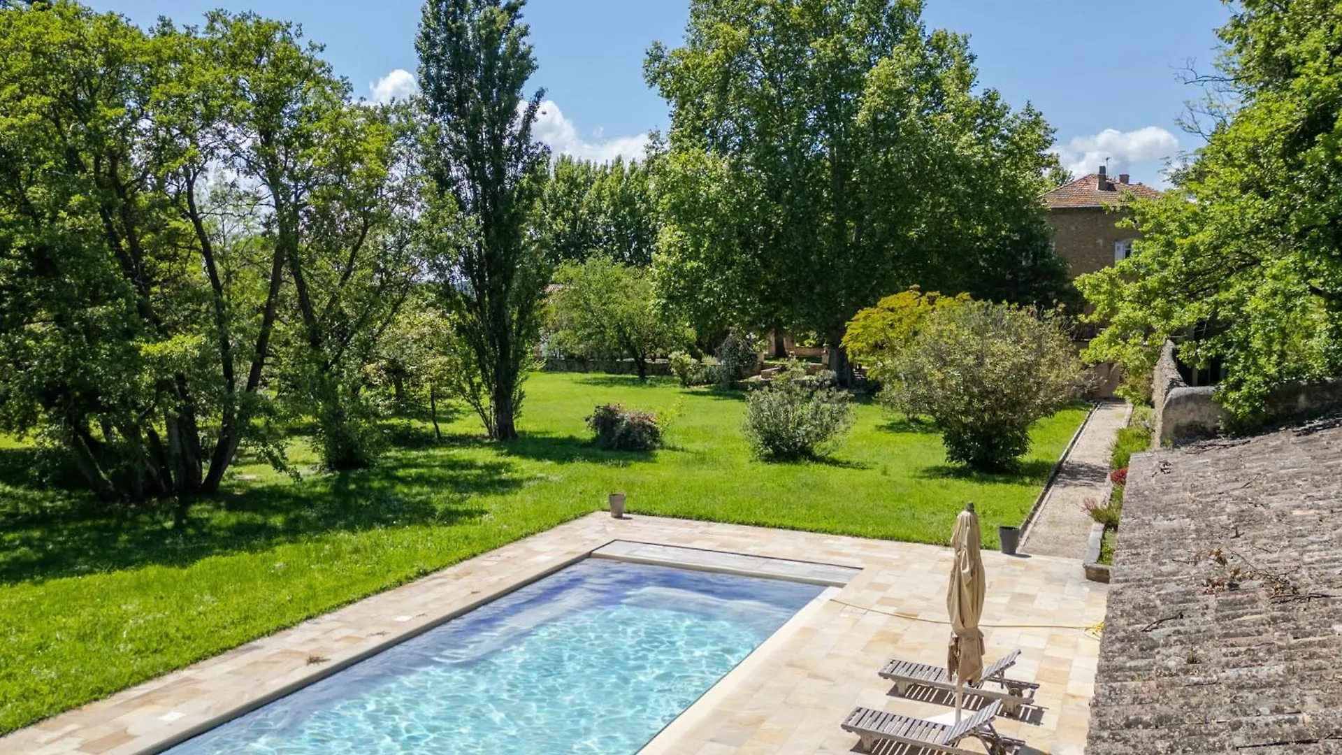奥朗日 Domaine Des Sources - Welkeys旅馆